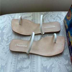 Size 7 Jeffrey Campbell flat sandal
